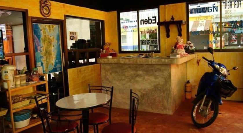 Oyo 1163 Eden Hostel Phuket Luaran gambar